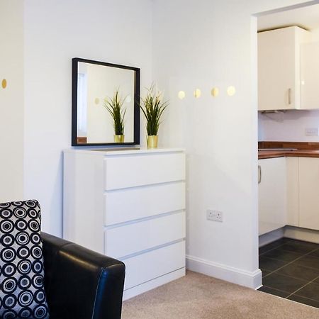 1 Bedroom Apartment Leamington Spa Hosted By Golden Key 워릭 외부 사진